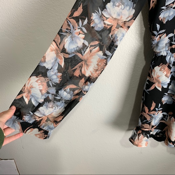 ASTR the Label Black Floral Romper - Picture 3 of 7